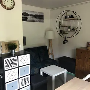Studio Rénové Résidence Privé Proche De Toutes Commodités Et Loisirs, Place Parking Inclus Appartement